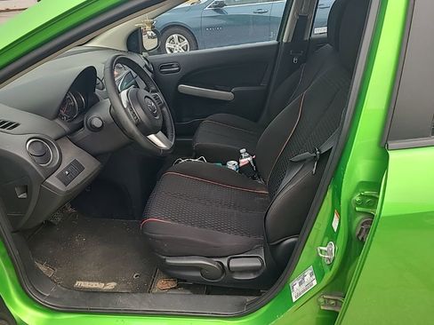 Used 2011 MAZDA MAZDA2 Touring image 5