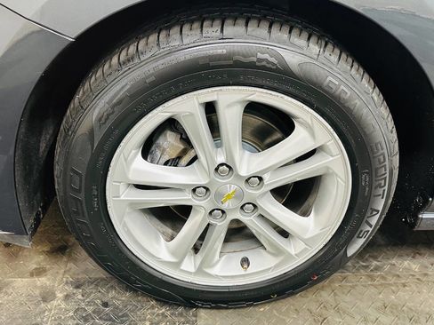 Used 2018 Chevrolet Cruze LT FWD image 31