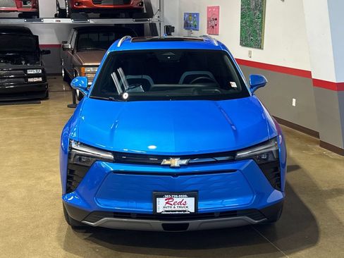 Used 2024 Chevrolet Blazer EV LT AWD/4WD image 5