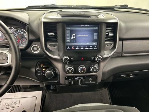Used 2021 RAM 1500 Big Horn AWD/4WD image 18