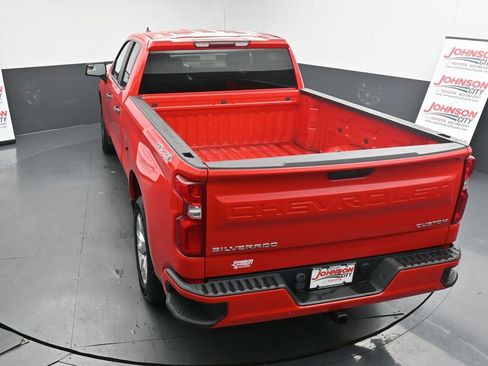 Used 2020 Chevrolet Silverado 1500 Custom w/ Custom Value Package image 29