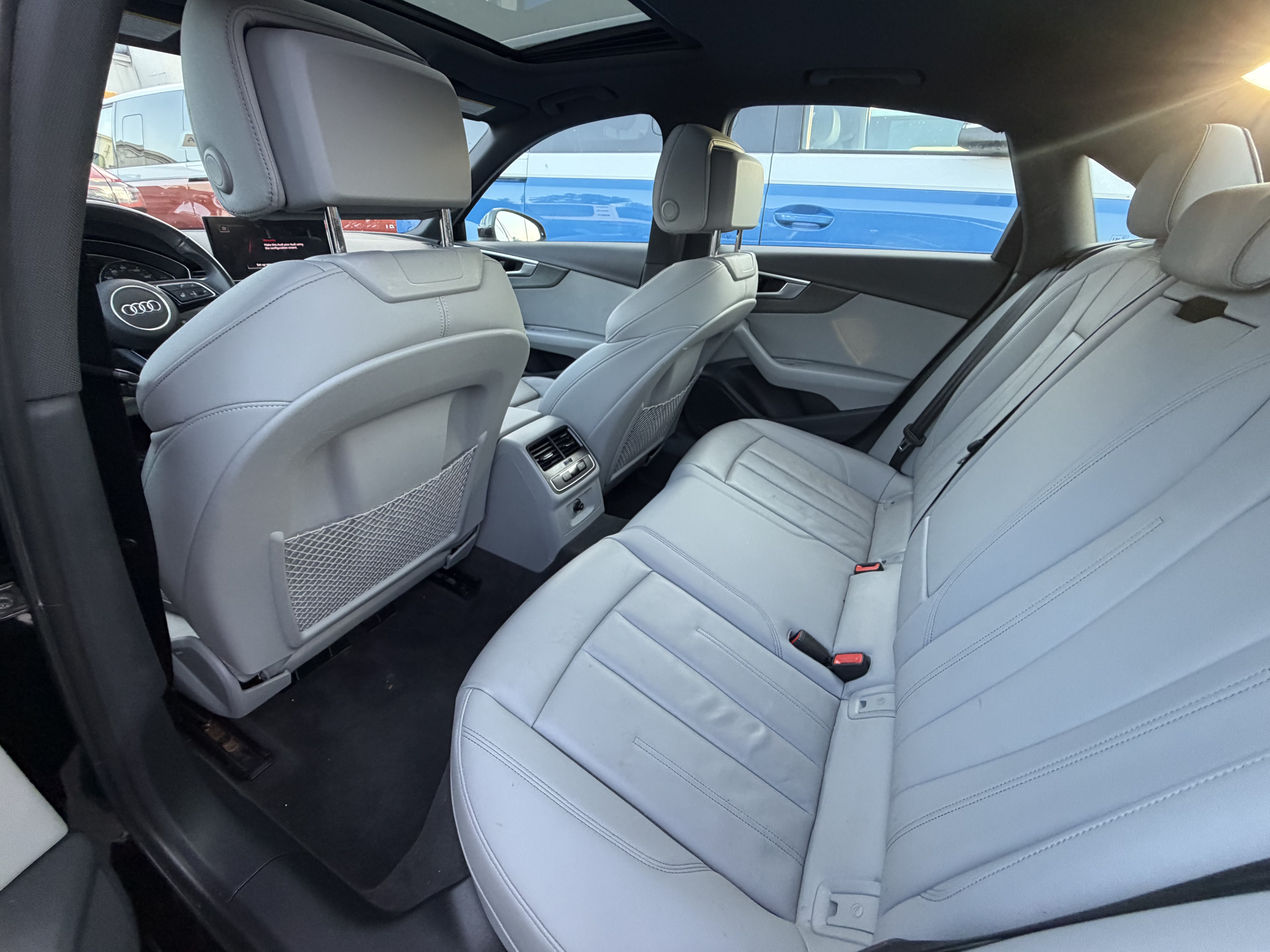 Used 2023 Audi A4 2.0T Premium w/ Convenience Package AWD/4WD image 19