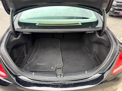 Used 2018 Mercedes-Benz C 300 4MATIC Sedan w/ Premium Package image 5
