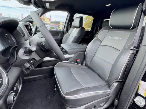 Used 2025 RAM 2500 Laramie w/ Night Edition image 13