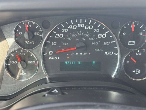 Used 2014 Chevrolet Express 3500 LT w/ LT Preferred Equipment Group RWD image 34