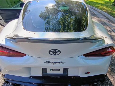 Used 2020 Toyota Supra Premium w/ Driver Assist Package RWD image 8