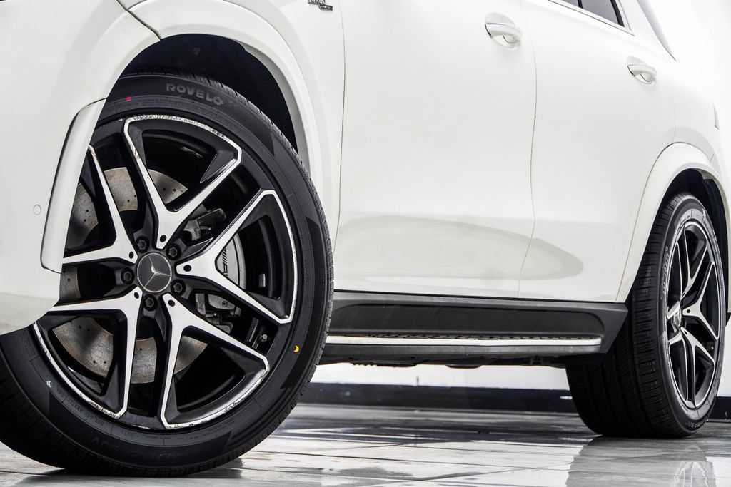 Used 2022 Mercedes-Benz GLE 53 AMG 4MATIC image 4