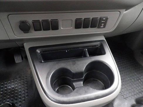 Used 2019 Nissan NV 1500 S image 24