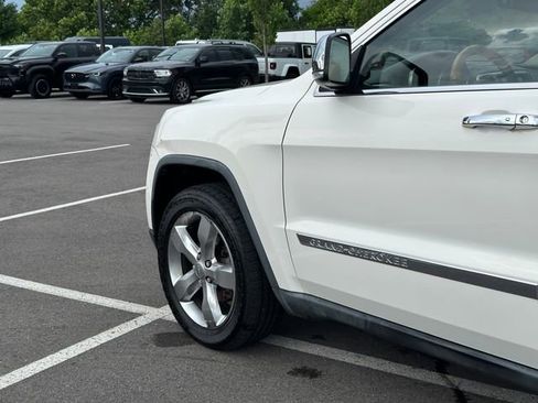 Used 2012 Jeep Grand Cherokee Overland AWD/4WD image 35