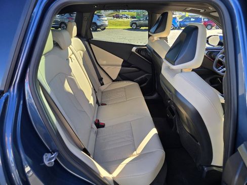 Used 2025 BMW X3 xDrive30i w/ M Sport Package image 13