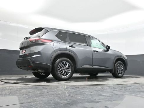 New 2026 Nissan Rogue S image 39