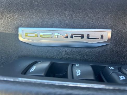Used 2024 GMC Sierra 1500 Denali w/ Denali Reserve Package AWD/4WD image 26