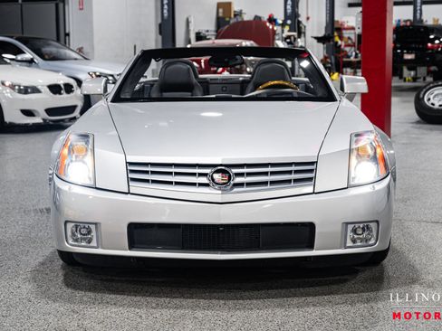 Used 2004 Cadillac XLR image 8