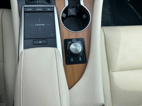 Used 2022 Lexus RX 350 AWD w/ Premium Package image 17