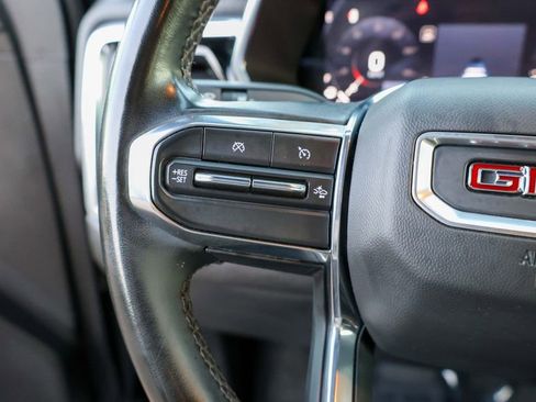 Used 2024 GMC Canyon Elevation image 24