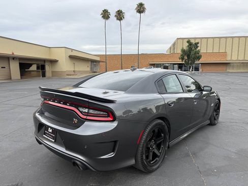 Used 2020 Dodge Charger Scat Pack w/ Driver Convenience Group RWD image 7