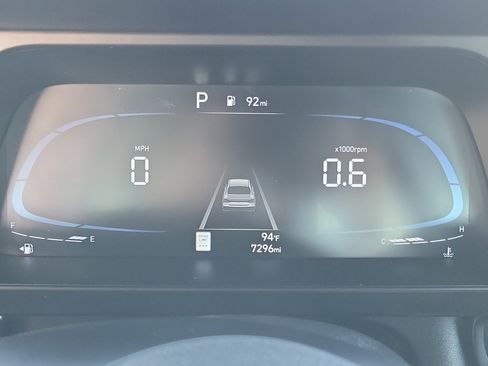 Certified 2025 Hyundai Elantra Sport w/ Cargo Package image 12