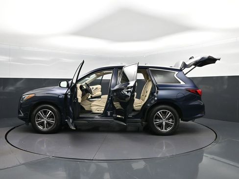 Used 2019 INFINITI QX60 Luxe w/ Essential Package FWD image 47