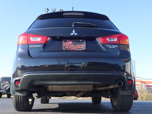 Used 2015 Mitsubishi Outlander Sport SE image 9