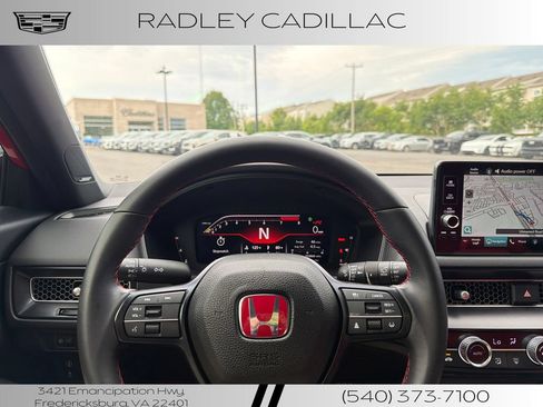 Used 2023 Honda Civic Type R image 5