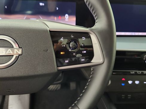 Certified 2025 Nissan Murano SL AWD/4WD image 25