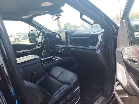 Used 2026 Ford F450 Platinum AWD/4WD image 13