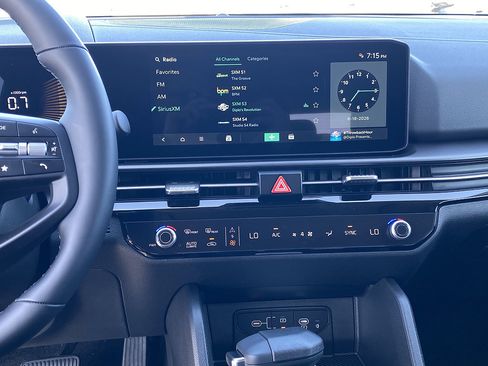 New 2026 Kia Sportage EX w/ EX Panorama Roof Package FWD image 19