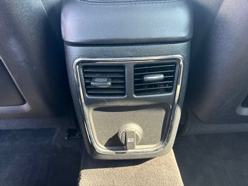 Used 2014 Dodge Charger SE w/ Sport Appearance Group RWD image 26