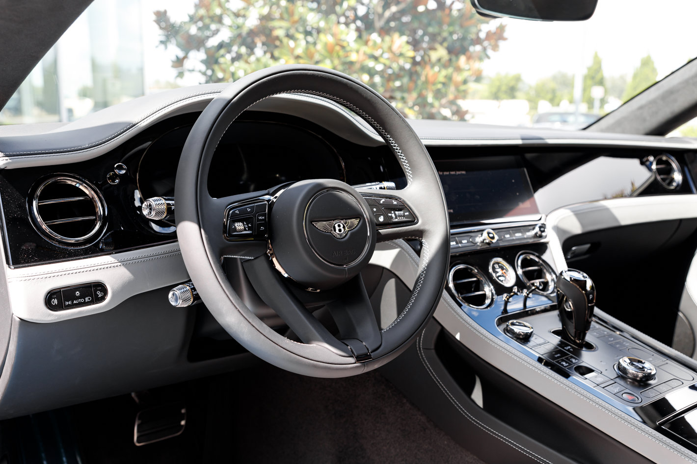 Used 2026 Bentley Continental GT AWD/4WD image 18