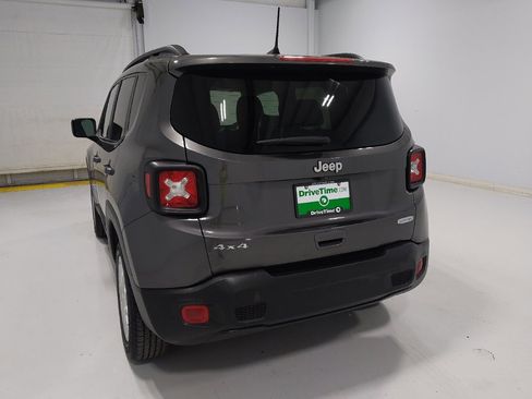 Used 2020 Jeep Renegade Latitude image 6