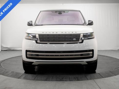 Used 2023 Land Rover Range Rover SE AWD/4WD image 8