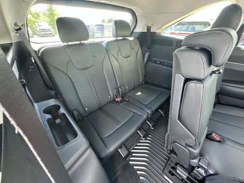 New 2026 Kia Sorento S AWD/4WD image 19