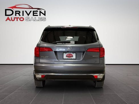 Used 2016 Honda Pilot Touring image 5