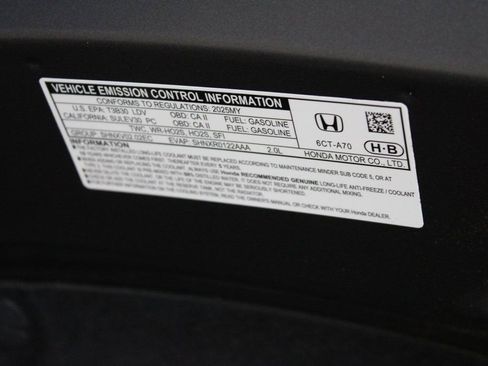 Used 2025 Honda HR-V EX-L image 17