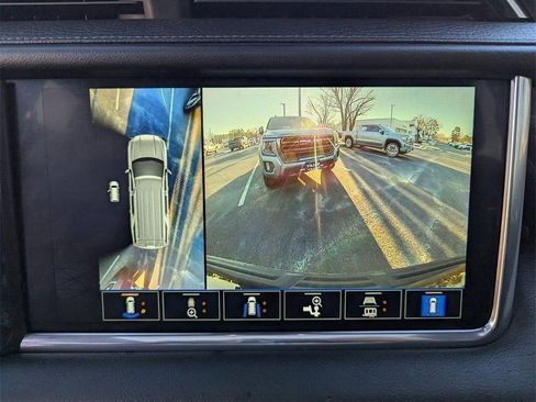 Used 2023 GMC Yukon Denali w/ LPO, Floor Liner Package image 27