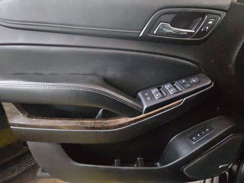 Used 2019 Chevrolet Tahoe LT AWD/4WD image 15