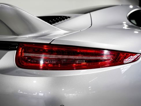 Used 2016 Porsche 911 Carrera GTS image 39