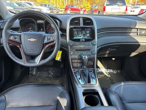 Used 2013 Chevrolet Malibu LT image 8