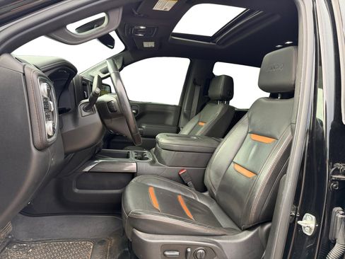 Used 2022 GMC Sierra 1500 AT4 w/ AT4 Premium Package image 9