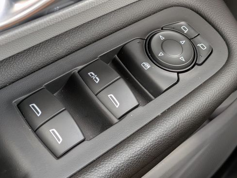 Certified 2023 GMC Terrain SLT FWD image 23
