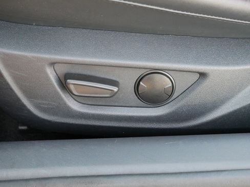 Used 2024 Ford Mustang Premium image 20