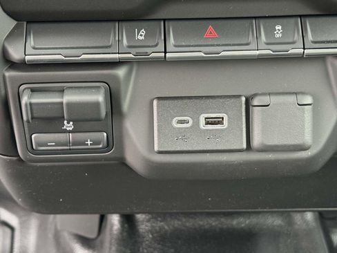 New 2025 Chevrolet Silverado 3500 W/T image 4