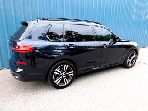 Used 2020 BMW X7 xDrive40i w/ M Sport Package AWD/4WD image 5