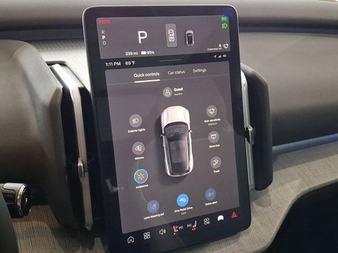 New 2026 Volvo EX30 Cross Country Ultra w/ Protection Package Premier image 16