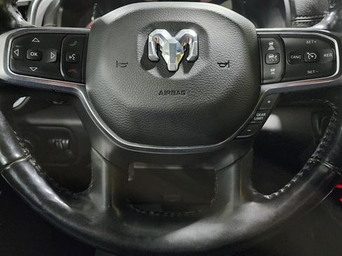 Used 2019 RAM 1500 Laramie image 19