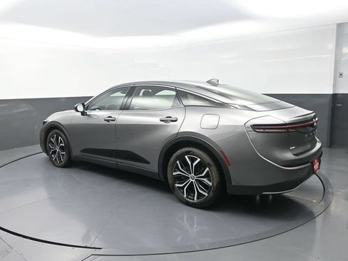Certified 2023 Toyota Crown AWD/4WD image 6