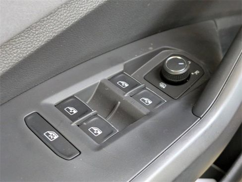 New 2026 Volkswagen Jetta SE image 26