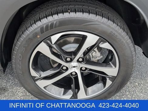 Used 2024 Chevrolet Trax RS w/ Driver Confidence Package FWD image 27