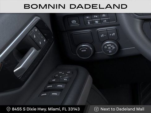 New 2026 Chevrolet Suburban High Country image 22