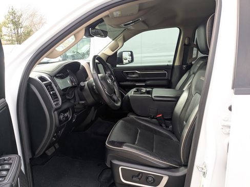 Used 2020 RAM 1500 Laramie w/ Off Road Group image 17